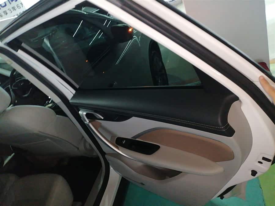 GEELY JiaJi New Energy 2021 #28 GEELY JiaJi New Energy 2021 immagine di auto #28