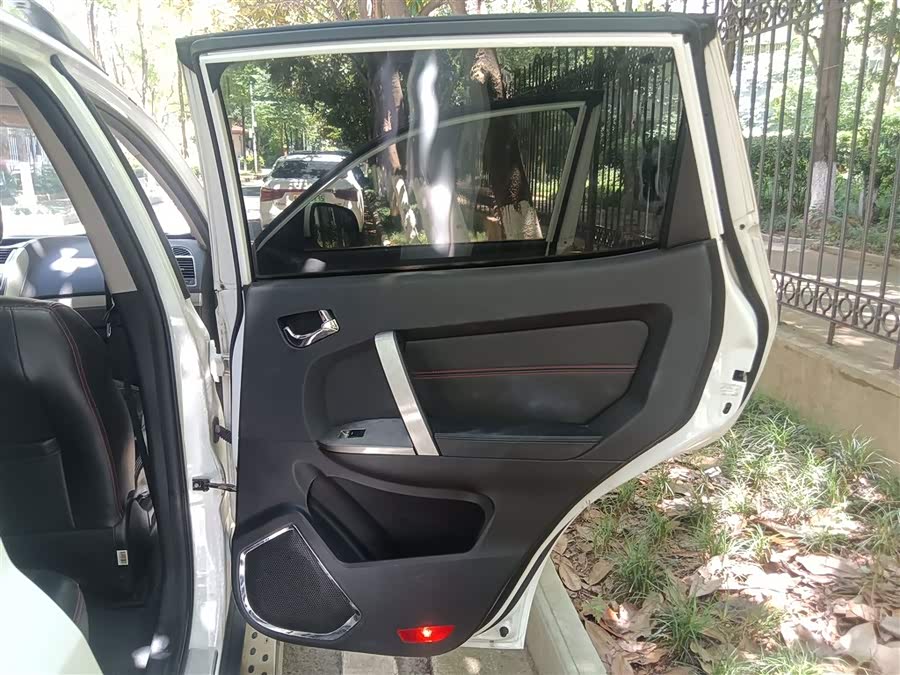 GEELY GX7 2016 #28 GEELY GX7 2016 car image #28