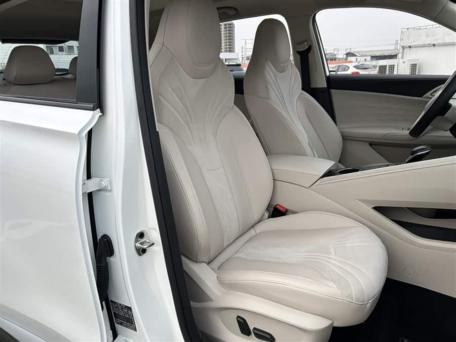 Roewe D5X DMH 2025 imagen de coche #28