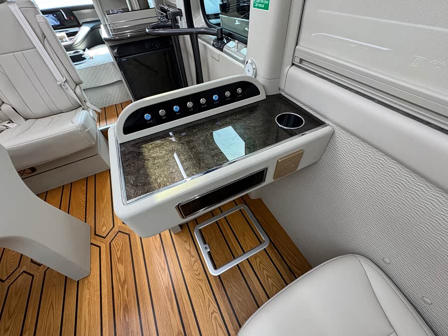 HongQi GuoYue صورة سيارة #28