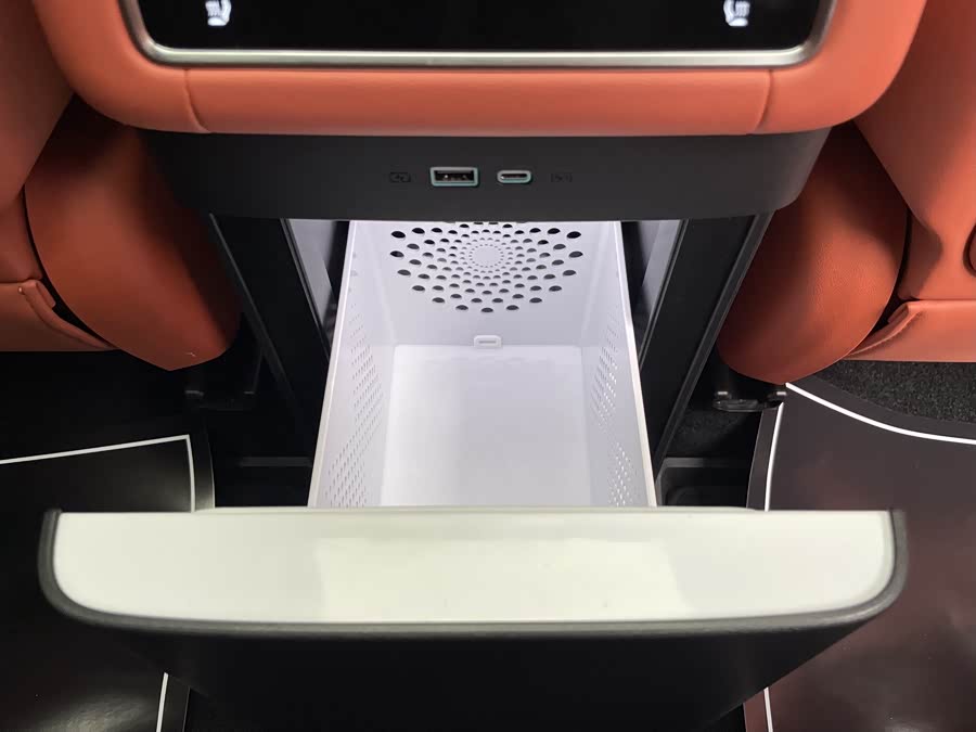 BYD Tang L 2025 #28 BYD Tang L 2025 immagine di auto #28