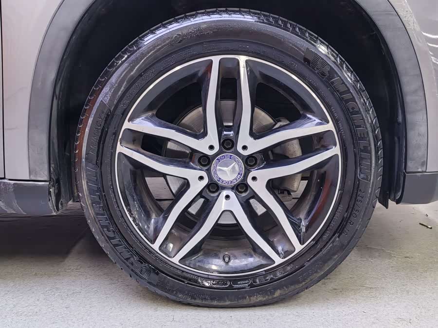 Mercedes-Benz GLA Class 2015 car image #28