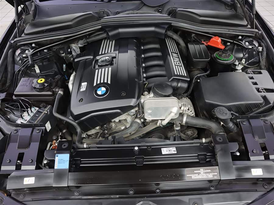 BMW 6 Series 2011 car image #28