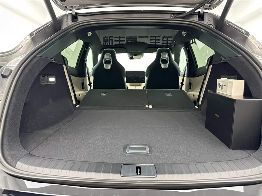 小米汽车 小米YU7 汽车图片 #28