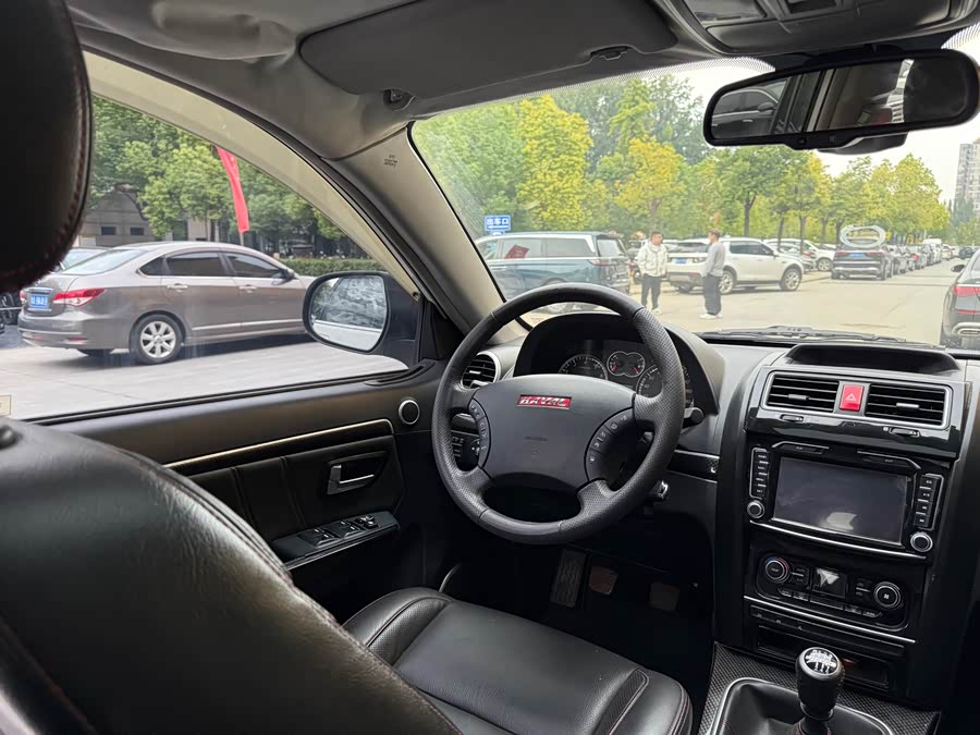 Haval H5 Class 2015 #28 Haval H5 Class 2015 car image #28