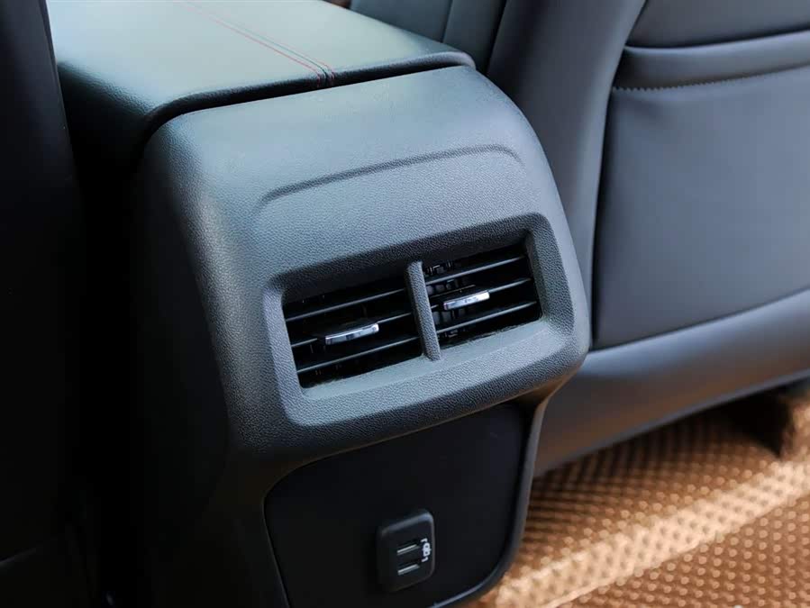 Chevrolet Equinox 2020 #28 Chevrolet Equinox 2020 car image #28