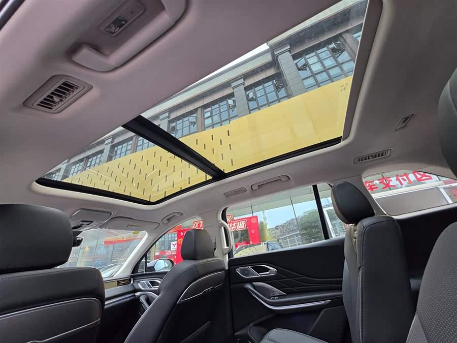 HongQi HS7 PHEV 2024 #28 HongQi HS7 PHEV 2024 car image #28