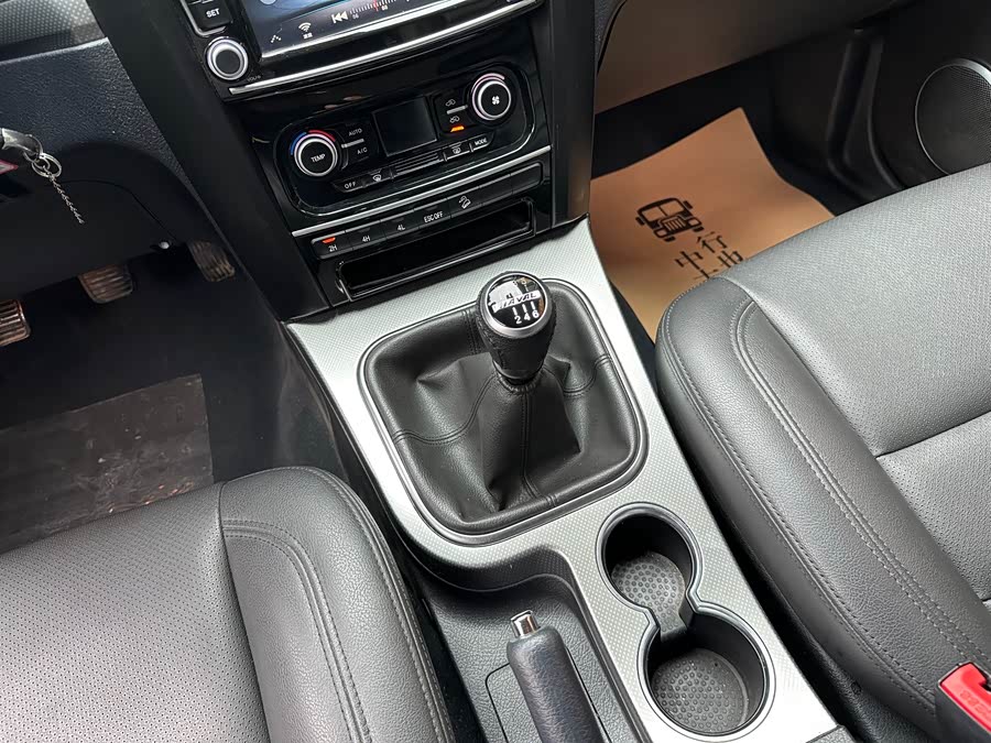 Haval H5 Class 2016 #28 Haval H5 Class 2016 car image #28