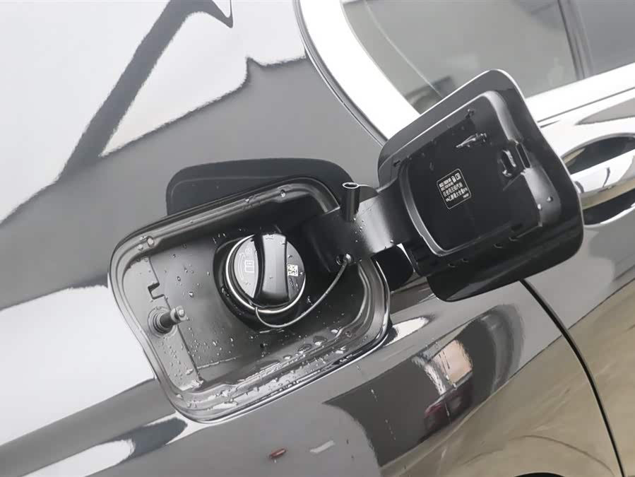 BMW i4 M50 2020 car image #28