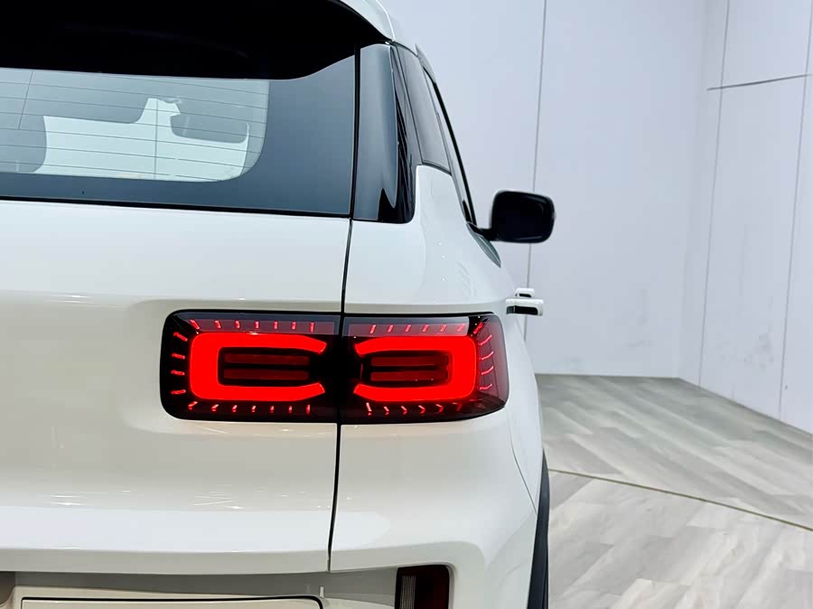 GEELY Monjaro MHEV 2020 #28 GEELY Monjaro MHEV 2020 car image #28