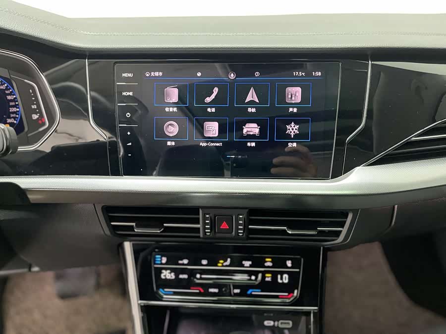 Volkswagen Passat 2022 car image #28