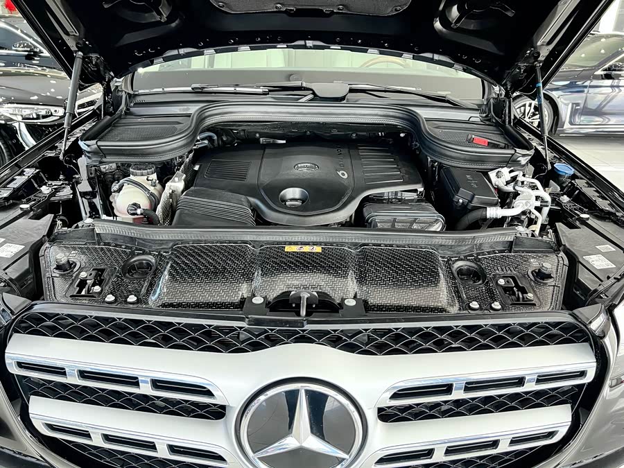 Mercedes-Benz GLS Class 2023 #28 Mercedes-Benz GLS Class 2023 car image #28