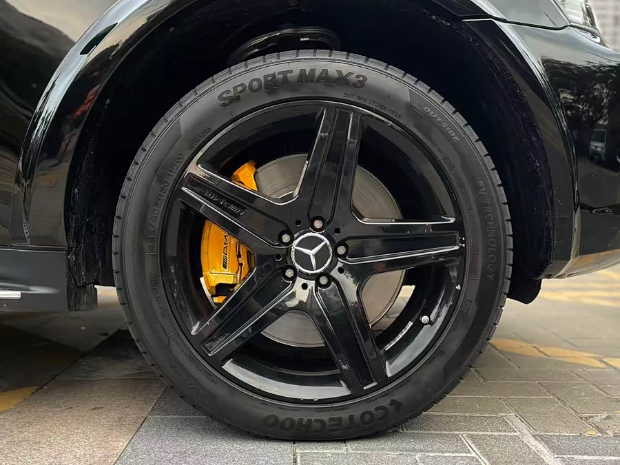 Mercedes-Benz M AMG 2012 image de voiture #28