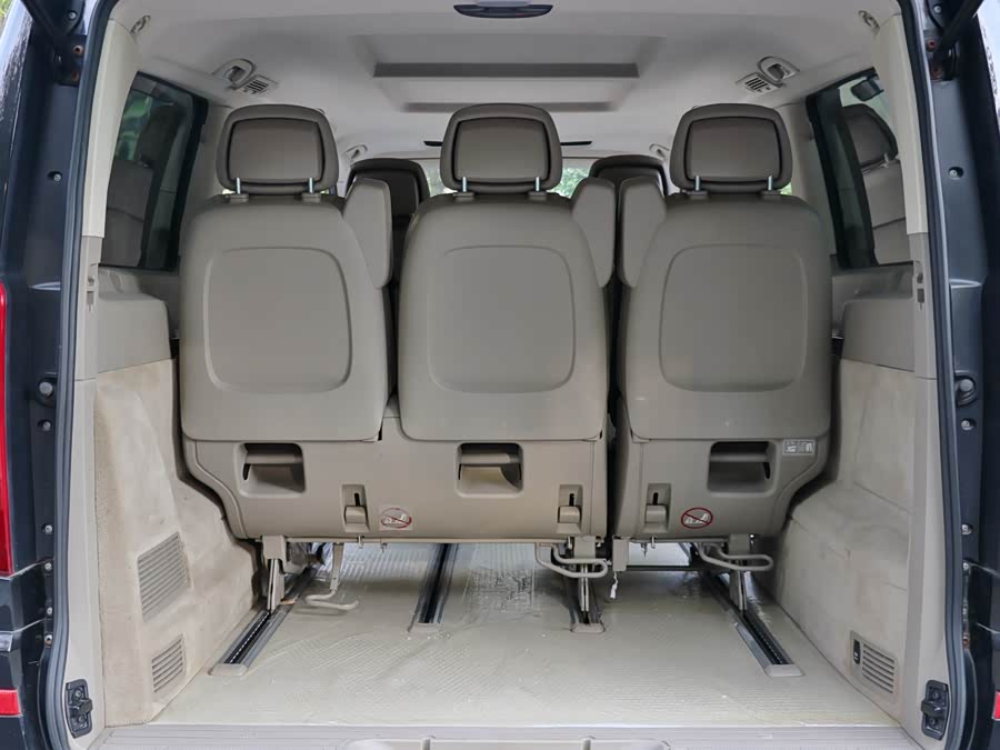 奔驰 唯雅诺 2011 汽车图片 #28