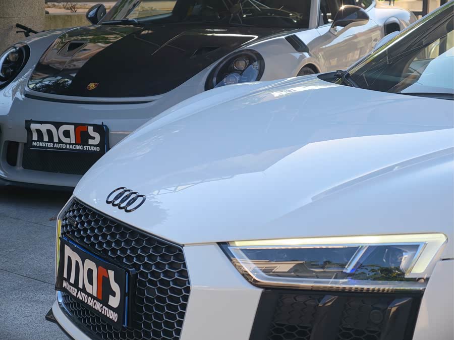 Audi R8 2017 immagine di auto #28