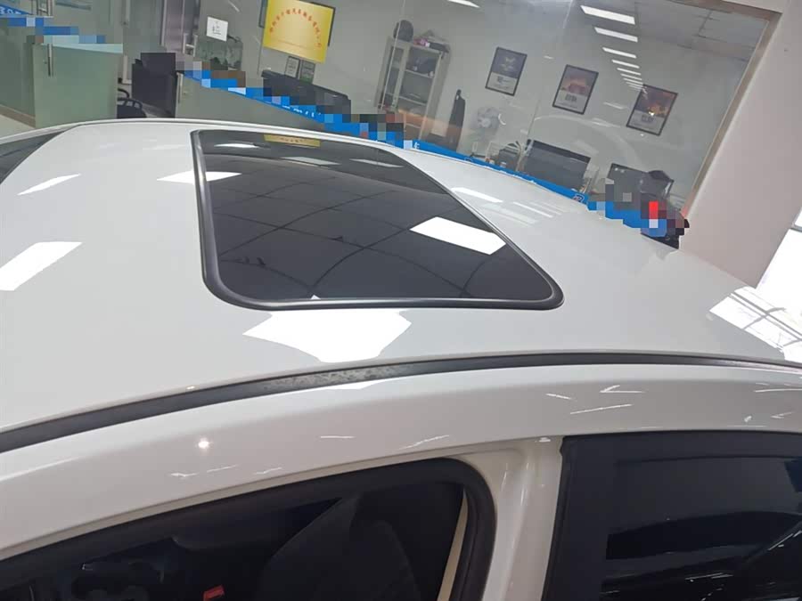 Changan Eado DT 2019 car image #28