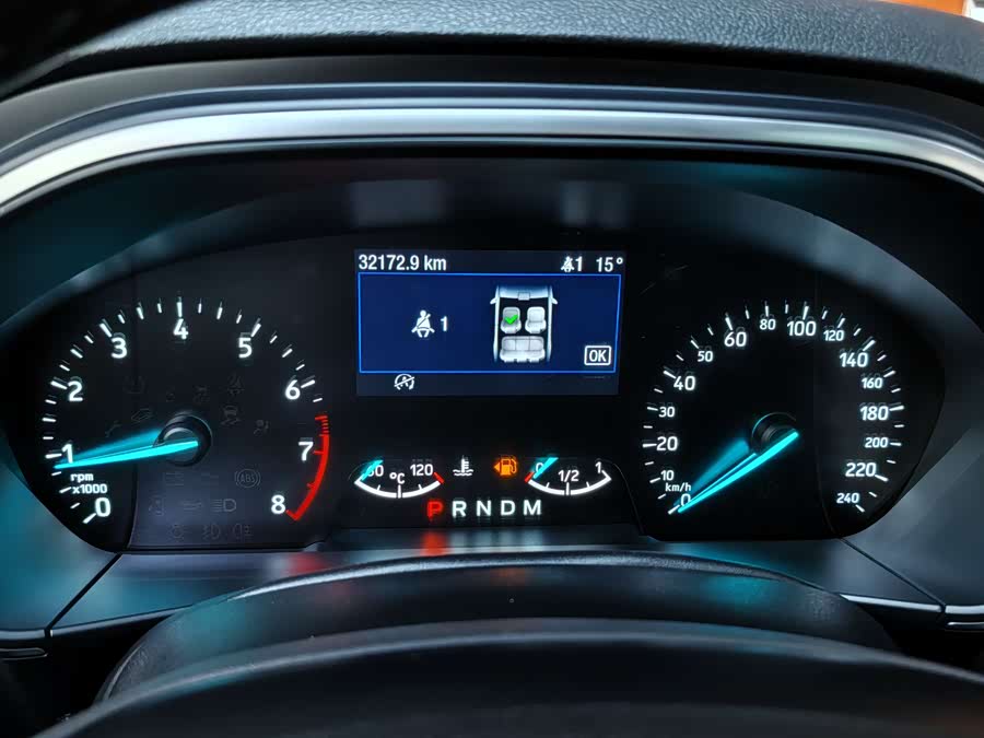 Ford Focus Active 2019 صورة سيارة #28