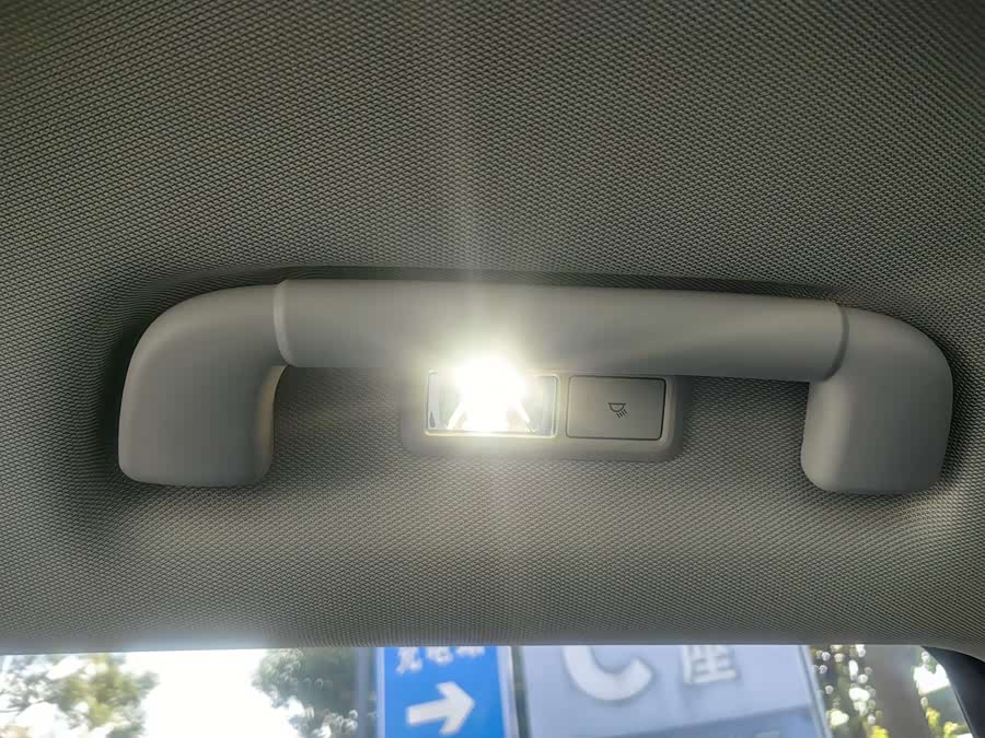 HongQi HS3 PHEV 2024 #28 HongQi HS3 PHEV 2024 car image #28