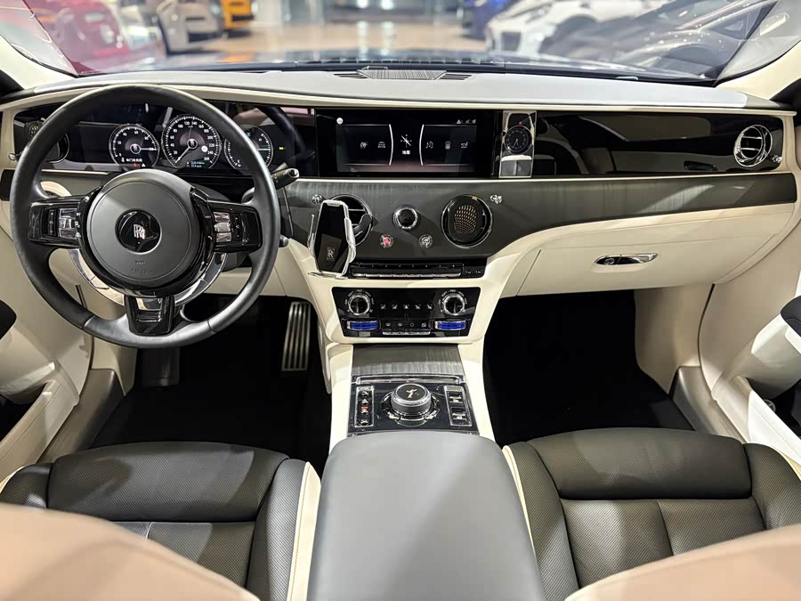 Rolls-Royce Ghost 2022 car image #28