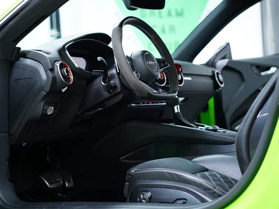 Audi TT RS 2020 #28 Audi TT RS 2020 car image #28