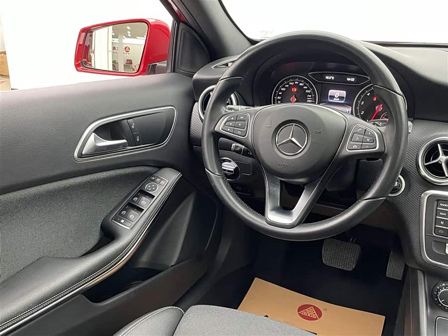 Mercedes-Benz A Class (Imported) 2016 #28 Mercedes-Benz A Class (Imported) 2016 car image #28