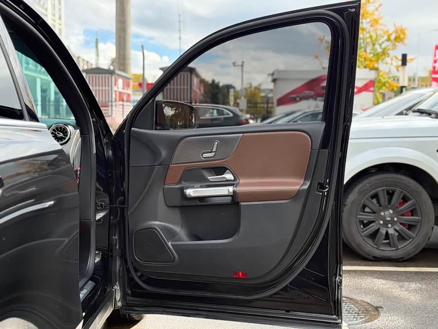 Mercedes-Benz GLB Class 2020 immagine di auto #28