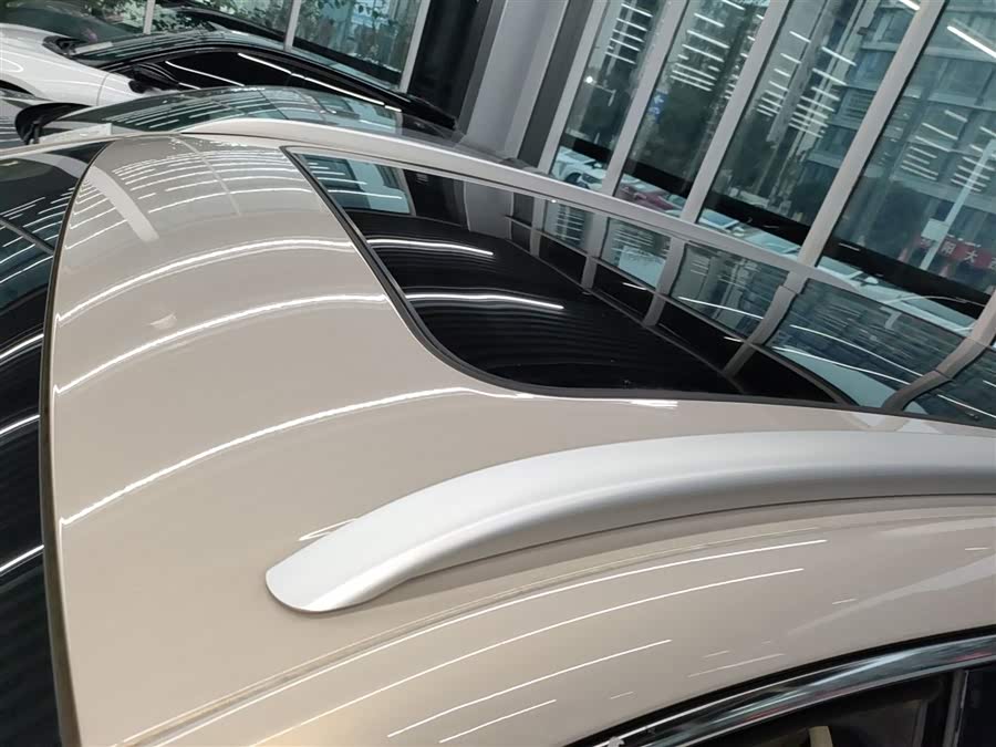 MG ES5 2024 car image #28