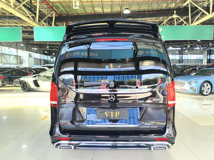 Mercedes-Benz V Class 2023 car image #28