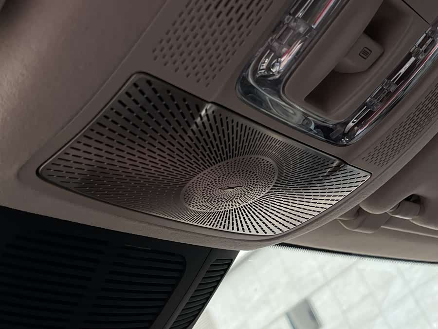 Mercedes-Benz Maybach GLS 2024 #28 Mercedes-Benz Maybach GLS 2024 car image #28