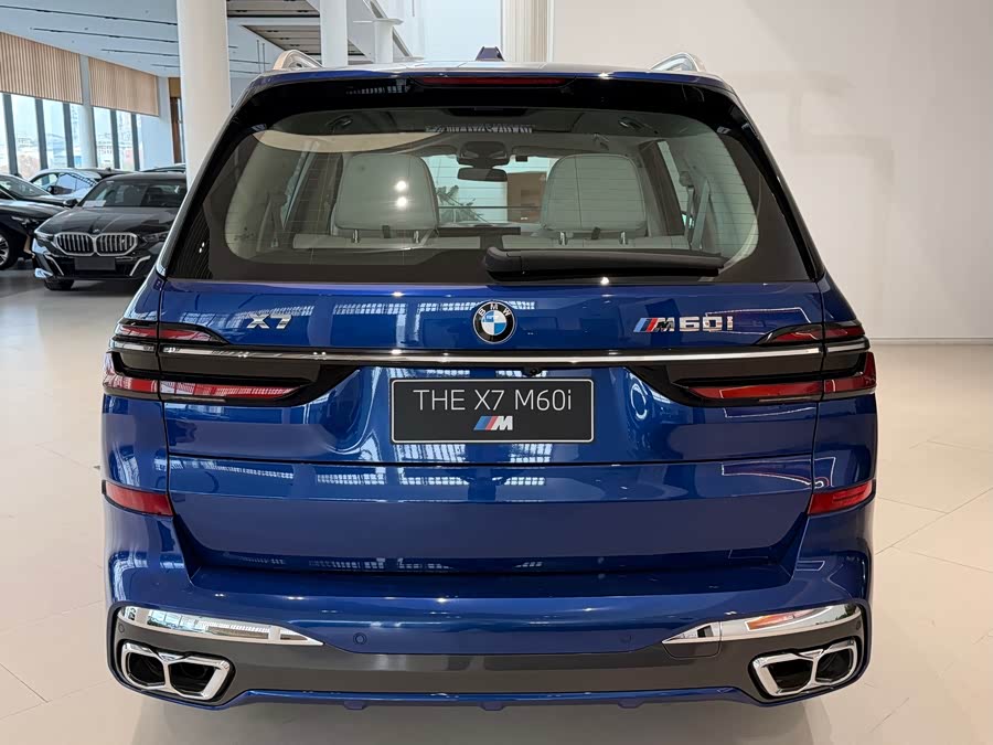 BMW X7 M60i #28 BMW X7 M60i imagen de coche #28