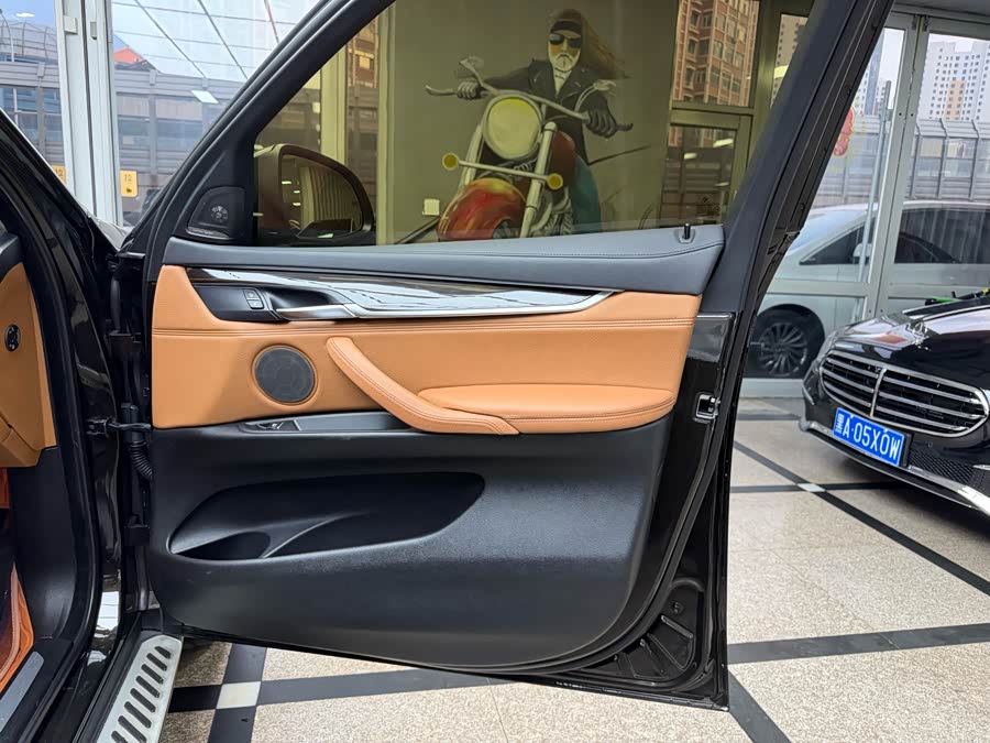 BMW X6 2016 car image #28