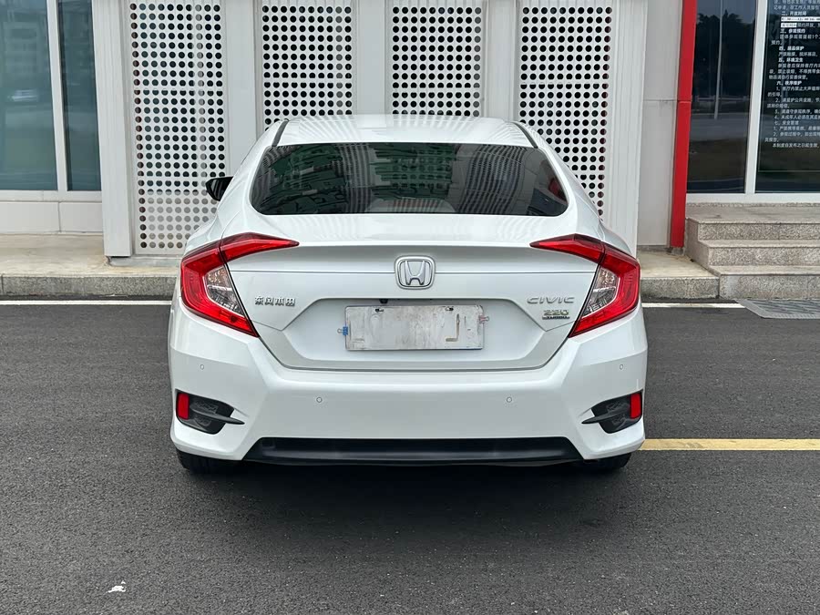 Honda Civic 2021 car image #28