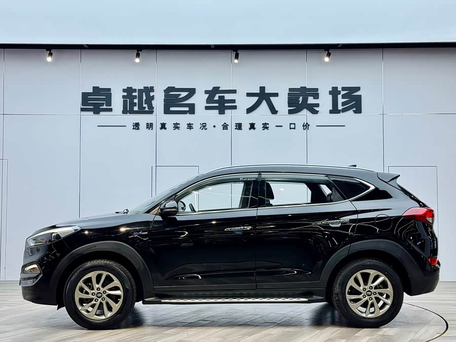 Hyundai Tucson 2016 car image #28