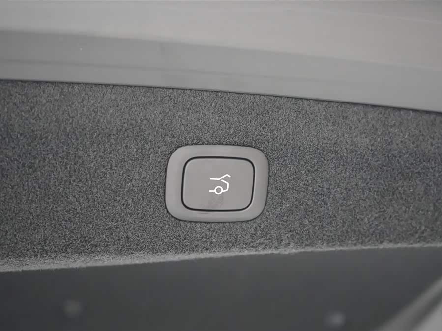NIO ET5 2025 car image #28