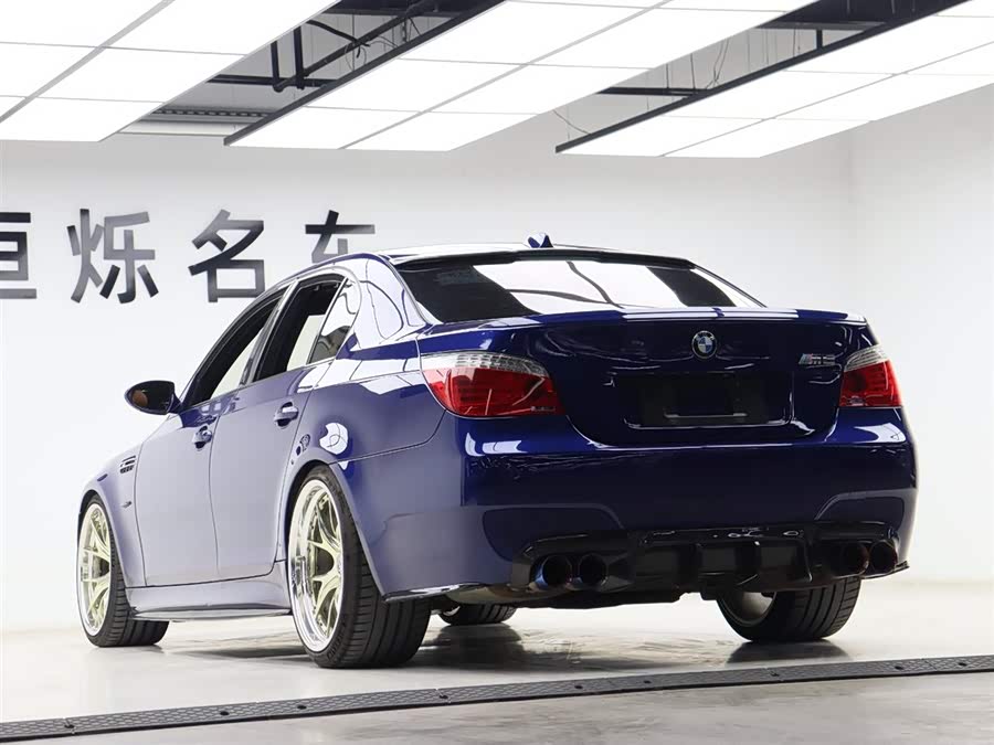 BMW M5 2006 car image #28