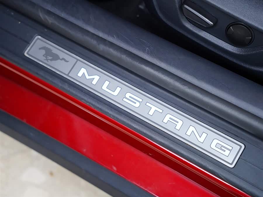 Ford Mustang صورة سيارة #28