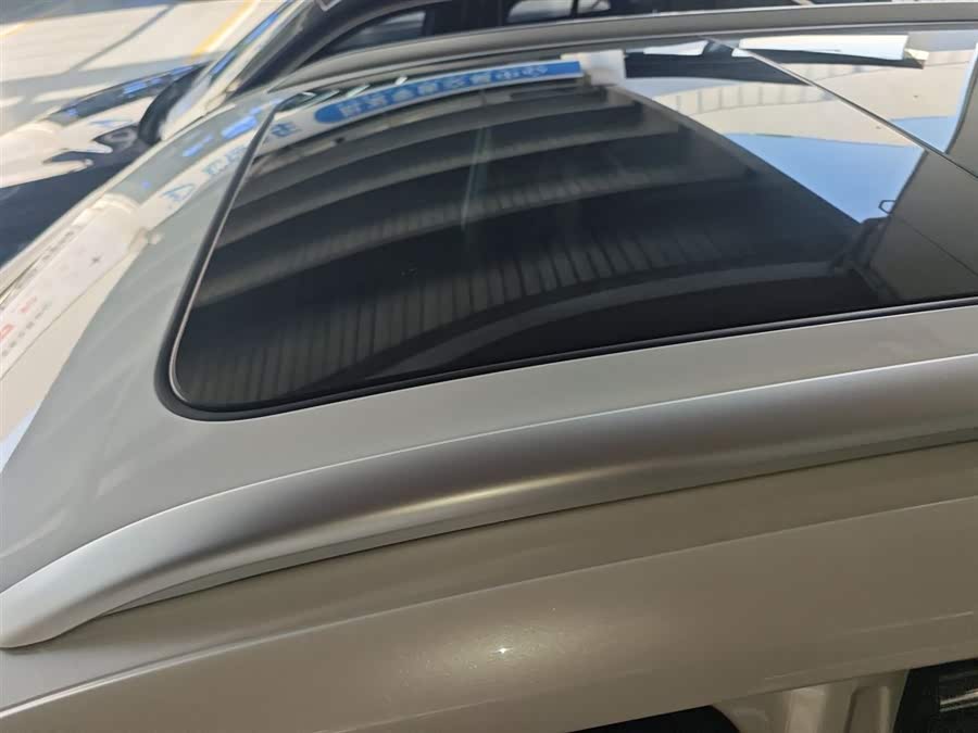 Roewe D5X DMH 2024 car image #28