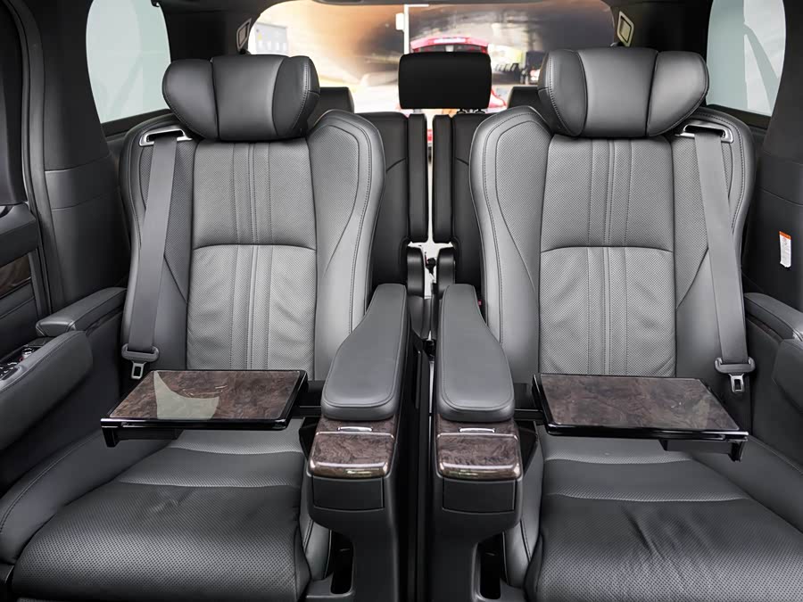 Toyota Alphard 2019 immagine di auto #28