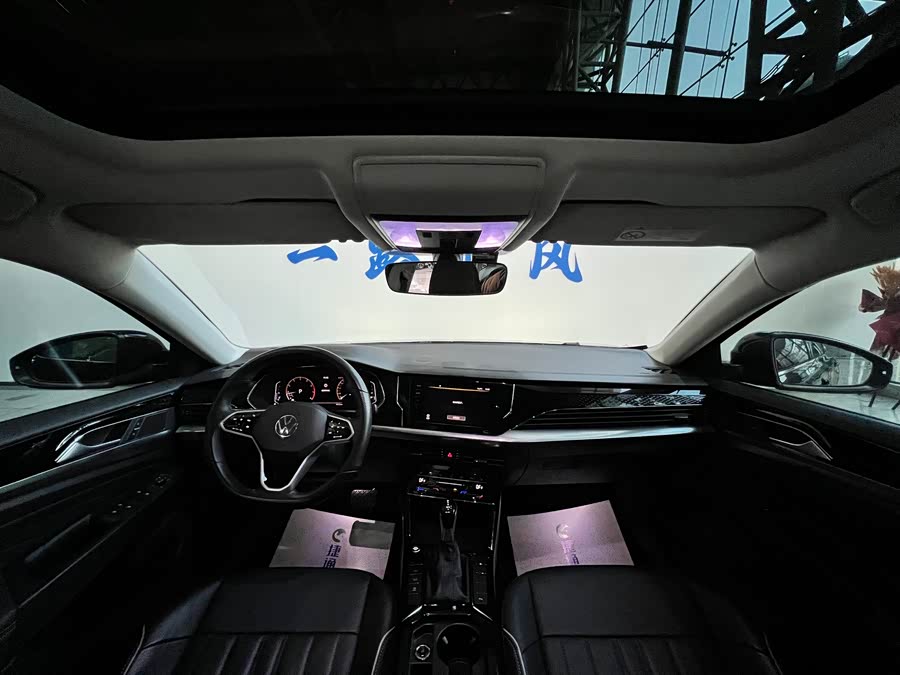 Volkswagen Passat 2023 car image #28