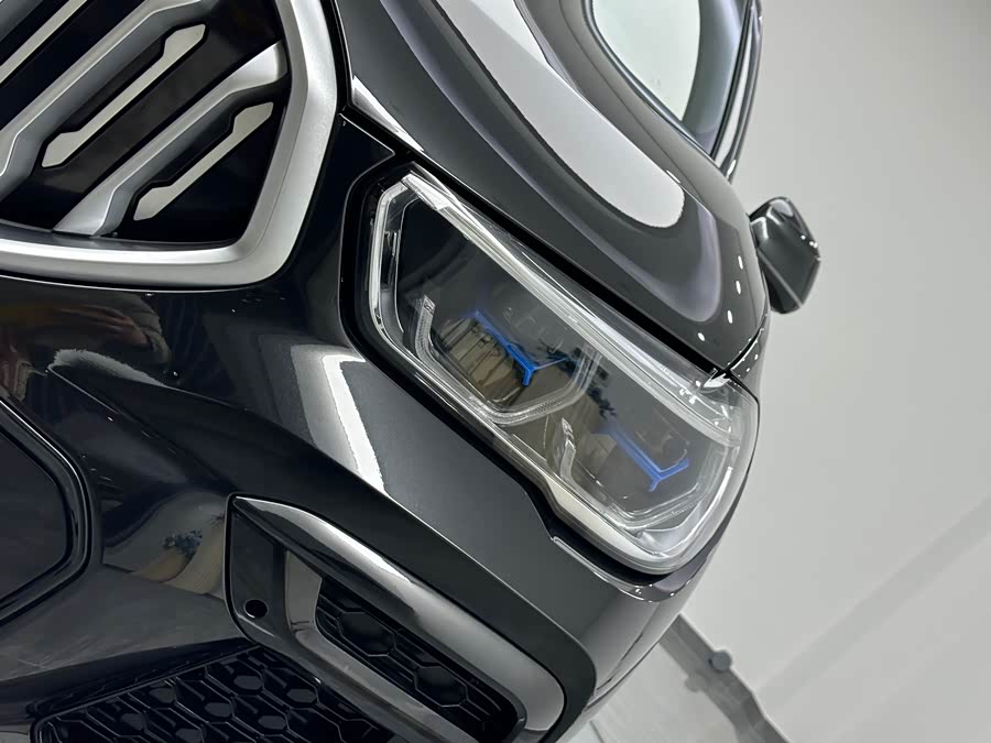 BMW X6 2022 immagine di auto #28