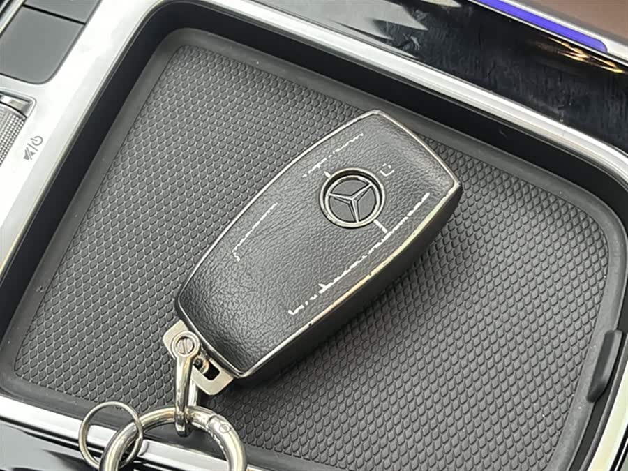 Mercedes-Benz GLB Class 2024 #28 Mercedes-Benz GLB Class 2024 car image #28