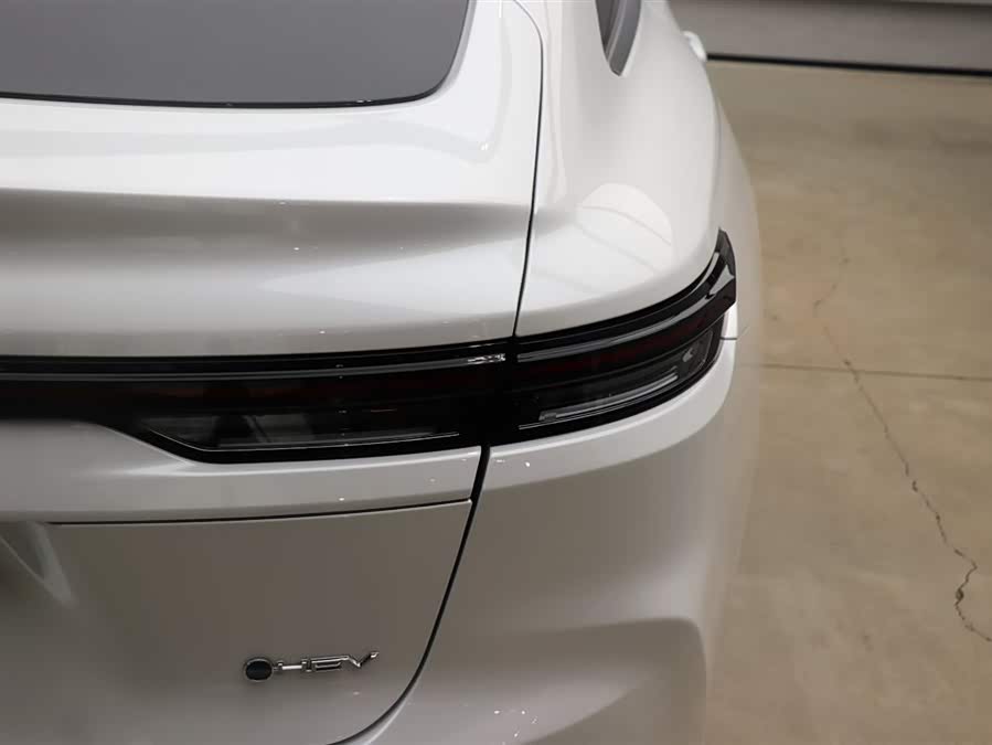 Toyota Crown 2025 immagine di auto #28