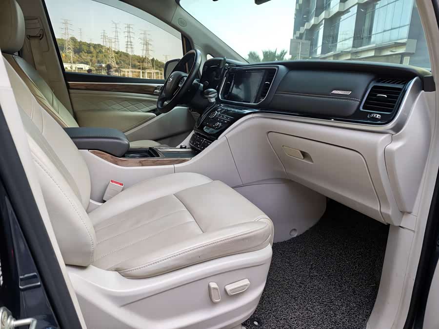 GAC Trumpchi M8 2018 car image #28