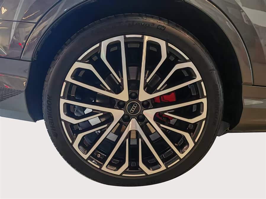 Audi SQ7 2024 #28 Audi SQ7 2024 car image #28