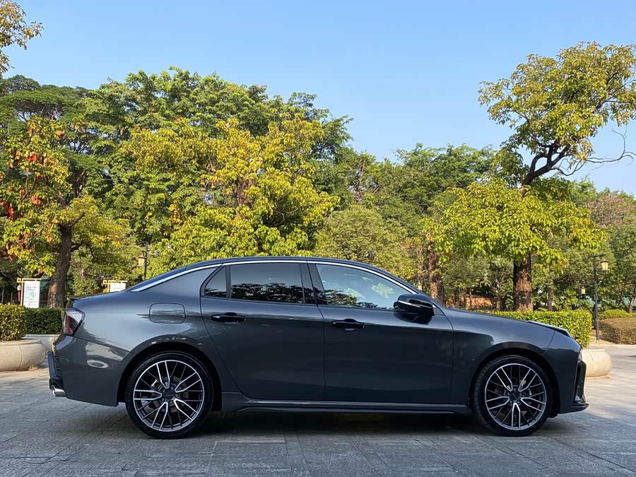 领克 领克03 2025 汽车图片 #28