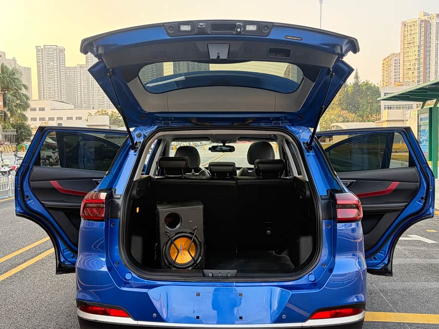 2020 #28 2020 immagine di auto #28