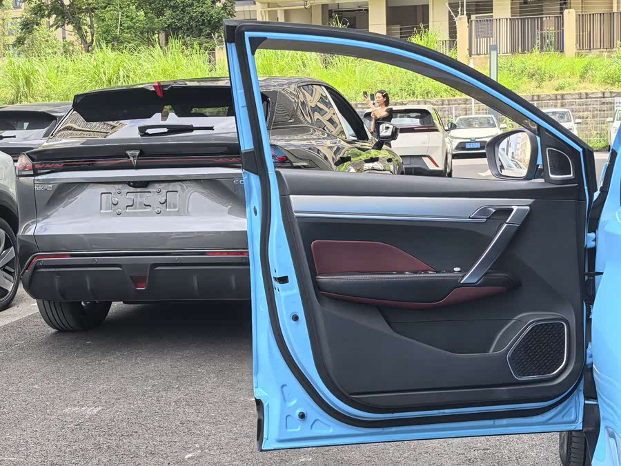 GEELY 2022 immagine di auto #28