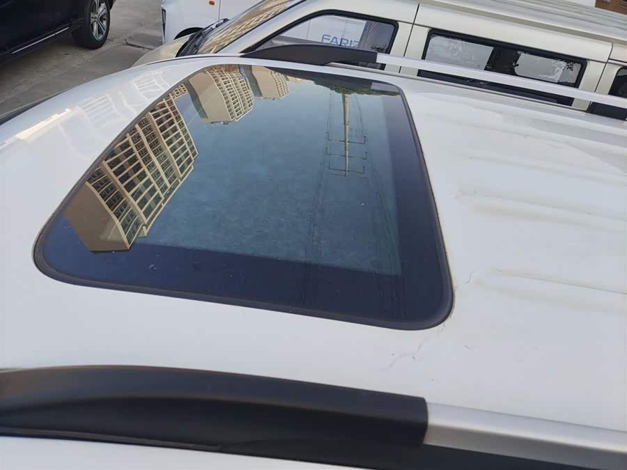 SWM斯威汽车 SWM斯威X3 2021 #28 SWM斯威汽车 SWM斯威X3 2021 汽车图片 #28