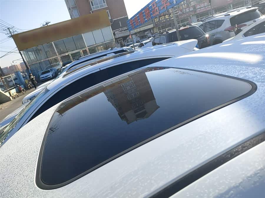 Toyota C-HR EV 2021 immagine di auto #28