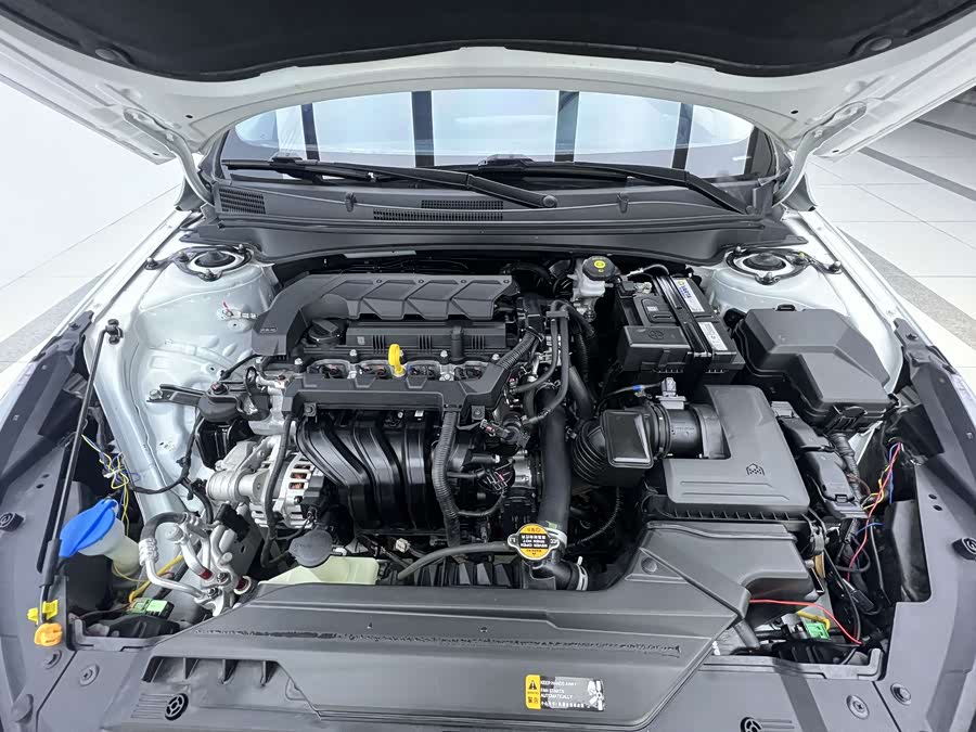 Hyundai Elantra 2022 car image #28